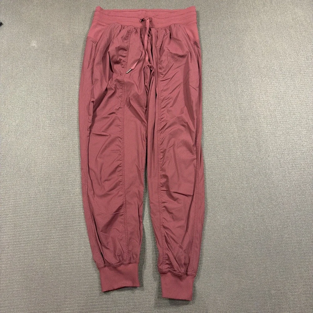 Women's Lululemon Dance Studio Mid-Rise Jogger Full Length LW5ENMS Size 8 Garnet